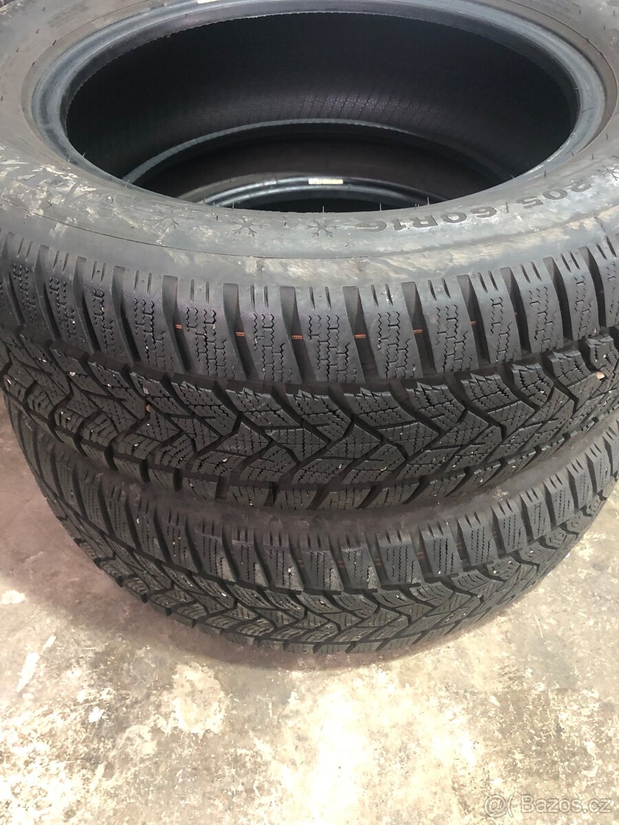 Pneu 205/60 R16