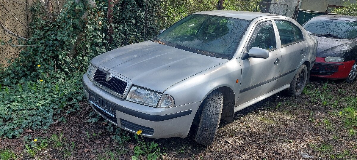 Škoda Octavia 1,6 1,8 a 1,9