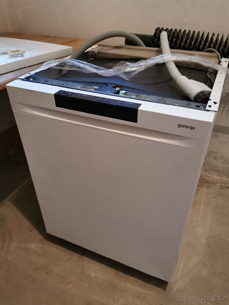 Myčka Gorenje GS 65160 W