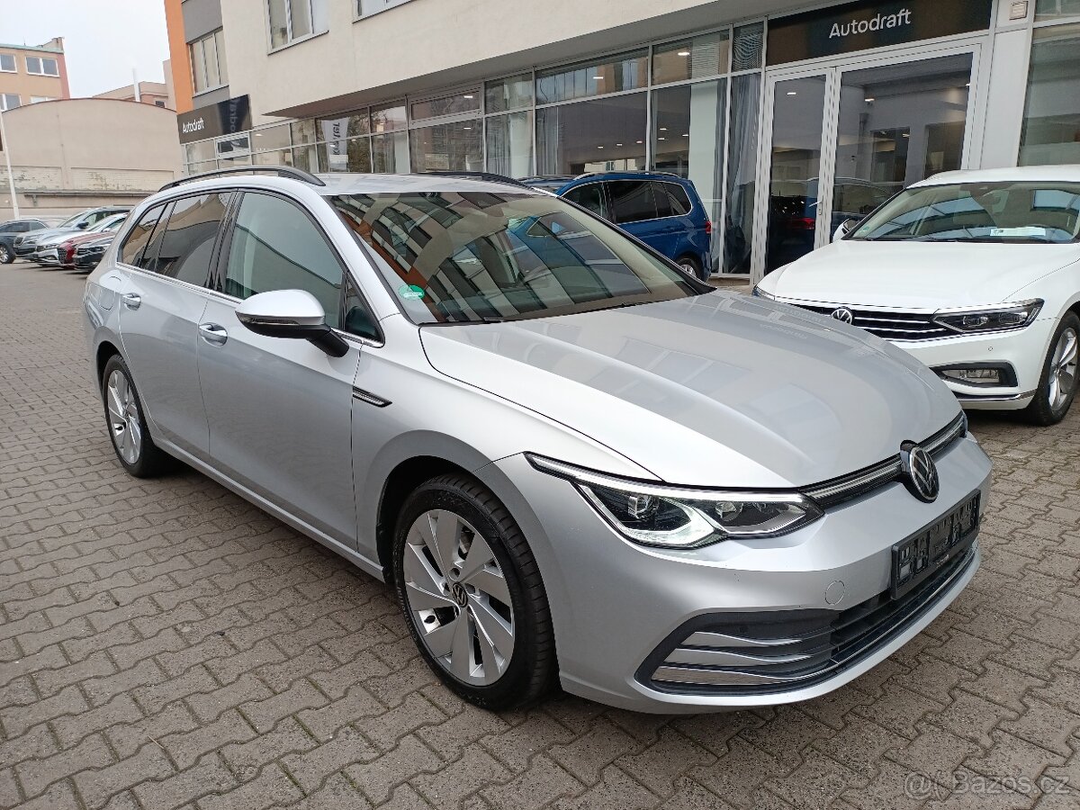 VW Golf 8 2.0TDI 110kW DSG ACC Tažné ERGO Navi par. kamera