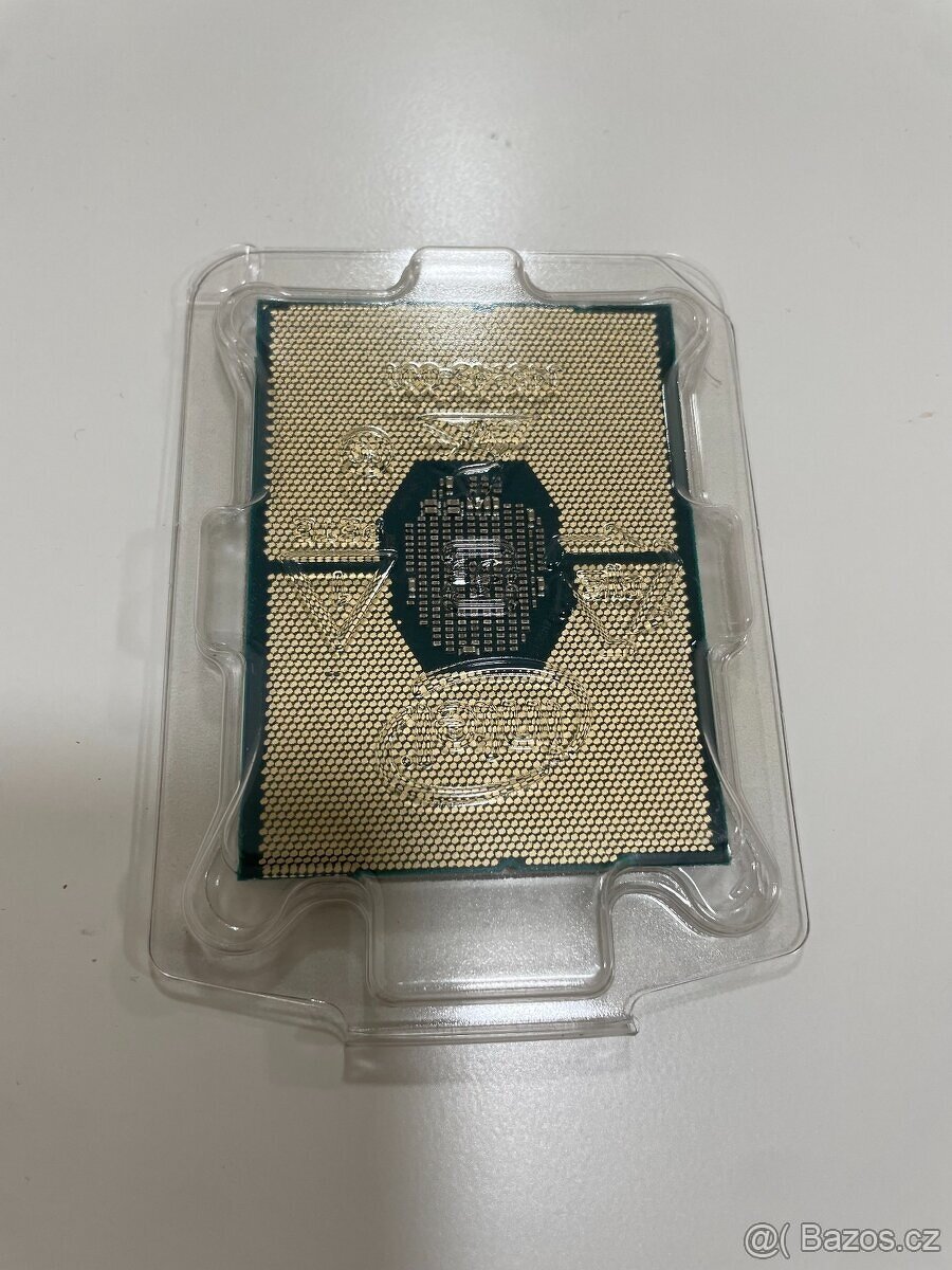 Intel Xeon Gold 6130 @ 2.1GHz