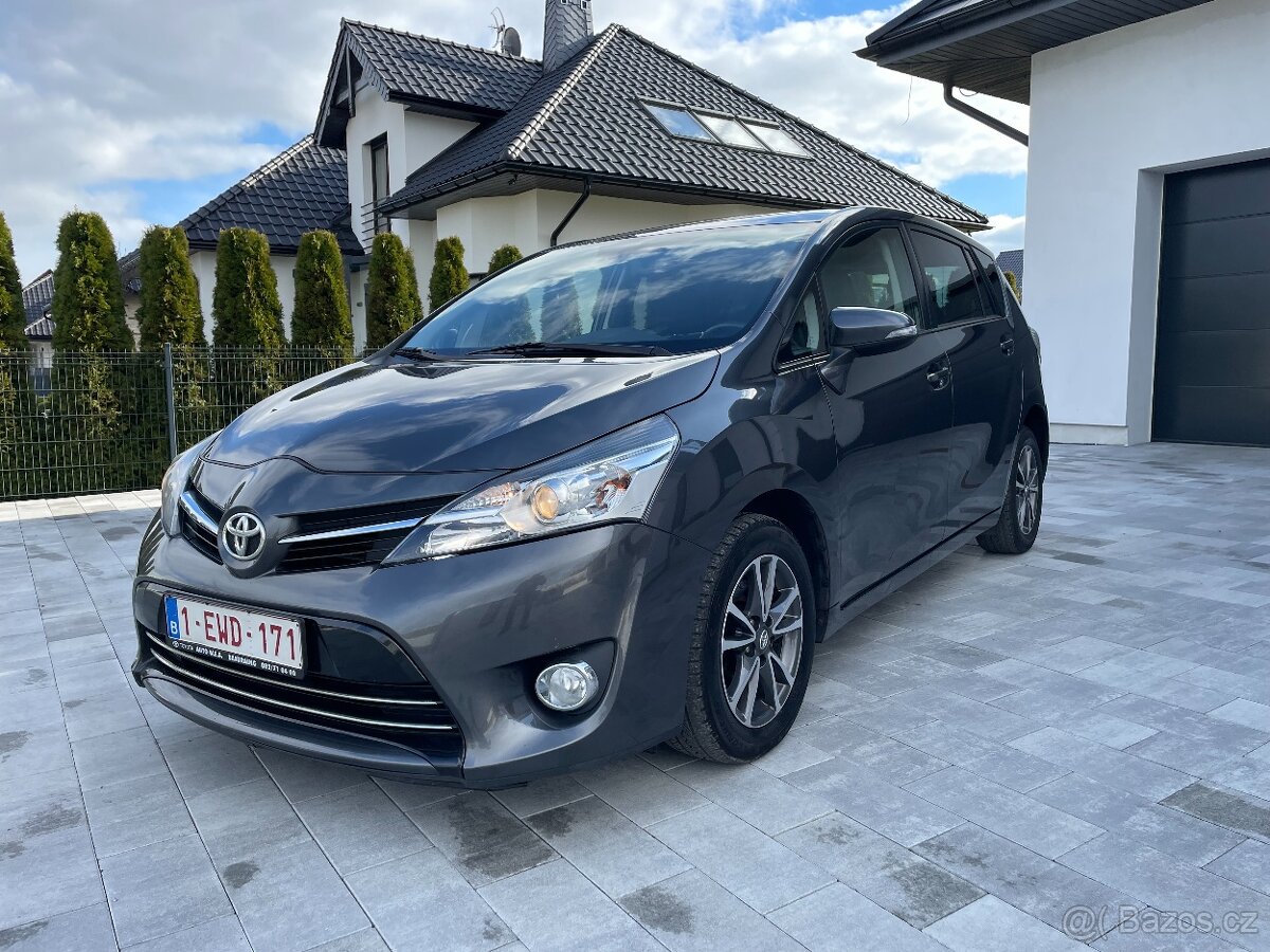 TOYOTA VERSO 1.6 D, 82kW, PRZEBIEG 200 TYŚ.