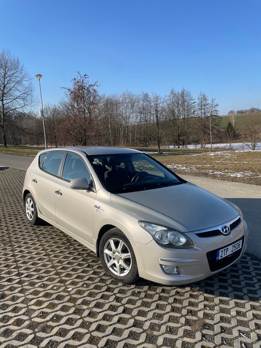 Hyundai i30 , 1.6 CRDI , 66kW , r.v. 2010