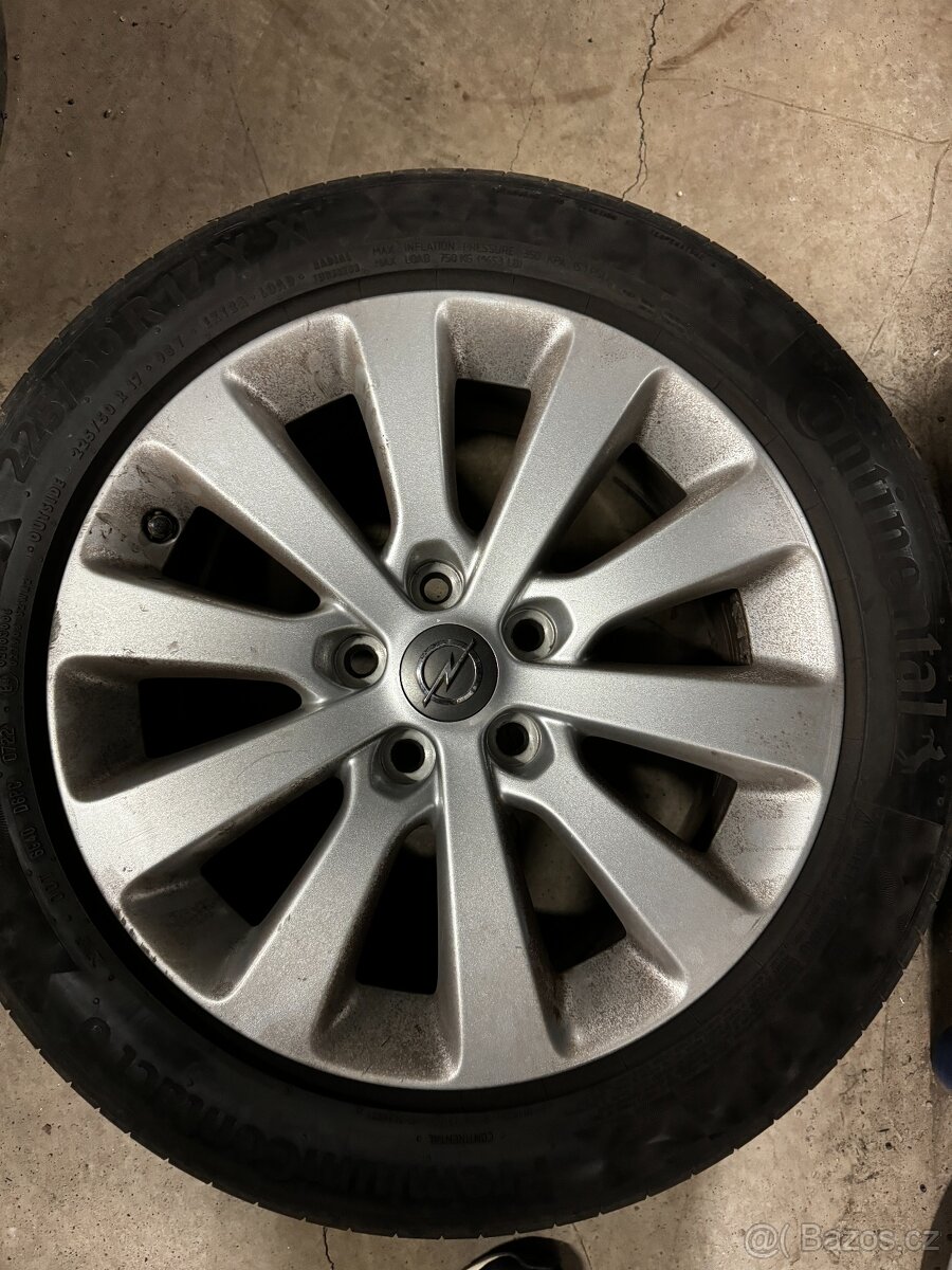 R17 OPEL Alu + Letní Continental zánovní - 5x115