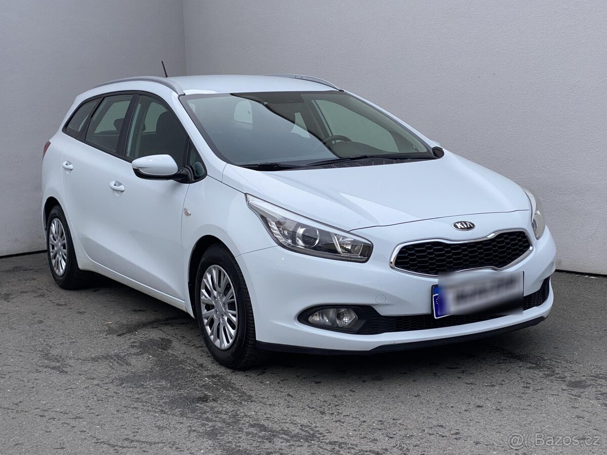 Kia Ceed 1.6 GDi ,  99 kW benzín, 2013