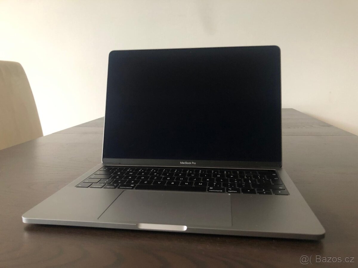 Macbook Pro 13.3" 2019 TB / I5 1.4GHZ / 16GB RAM / 256GB SSD