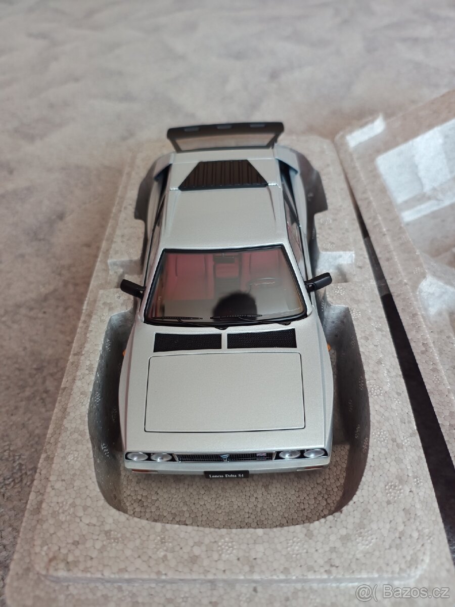 Kovový model Lancia Delta S4 Autoart 1:18