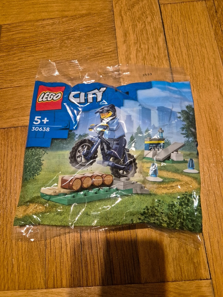 Lego City 30638 Policejní výcvik na kole