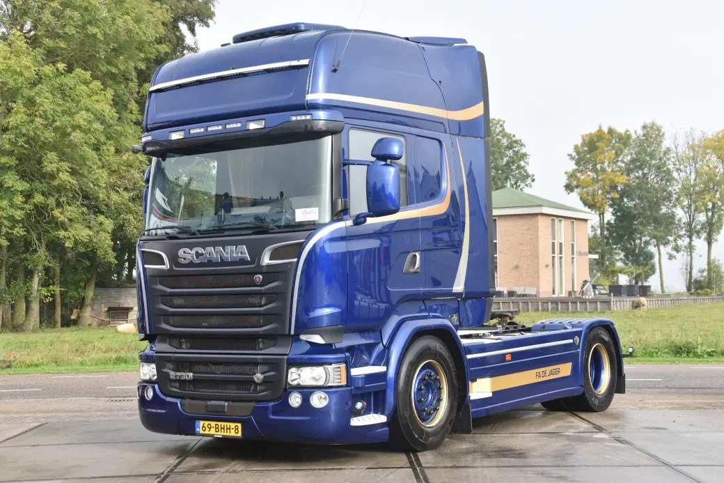 Scania R730 4x2 / Full AIR / Kompresor / Top stav