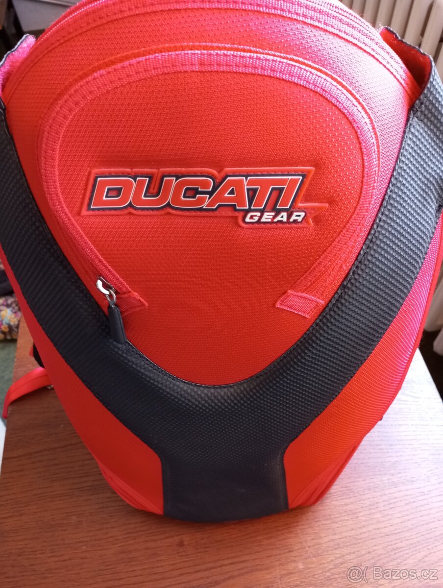 Ducati batoh