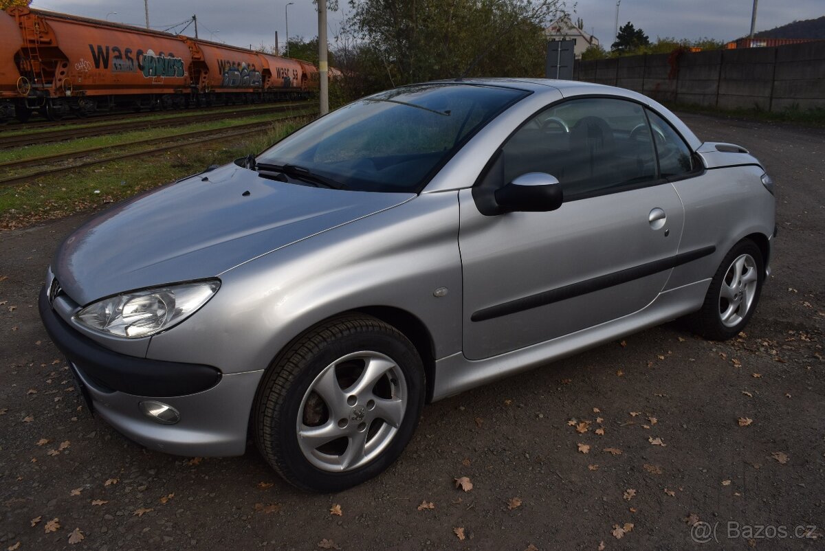 Peugeot 206 CC 1,6i SUPER STAV KABRIOLET