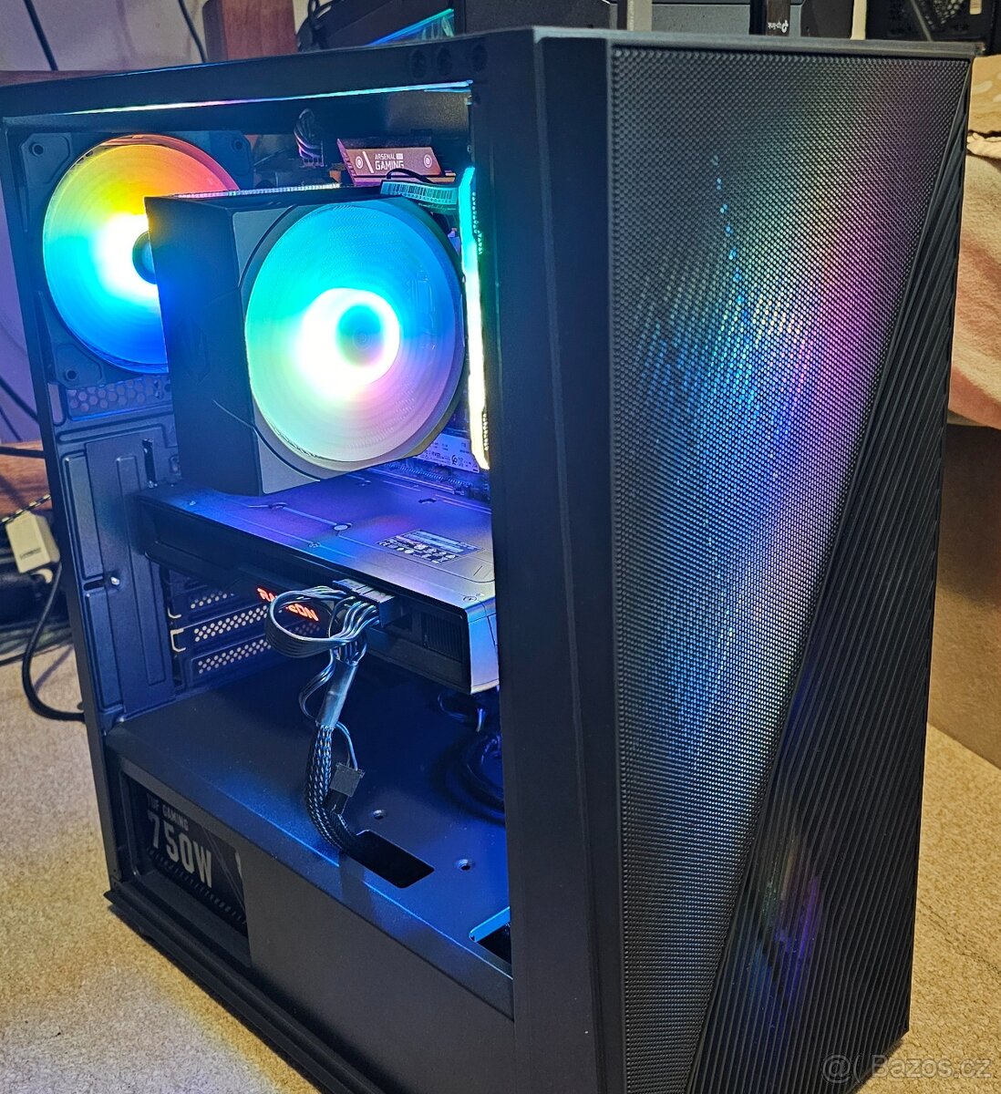 Ryzen 7 5800X, 32GB, SSD 1,5TB, XFX AMD Radeon RX 6750 XT