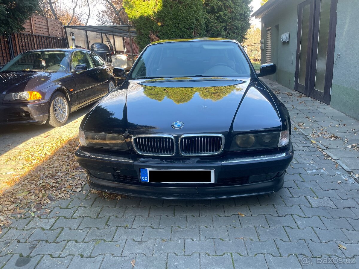 BMW E38 730i