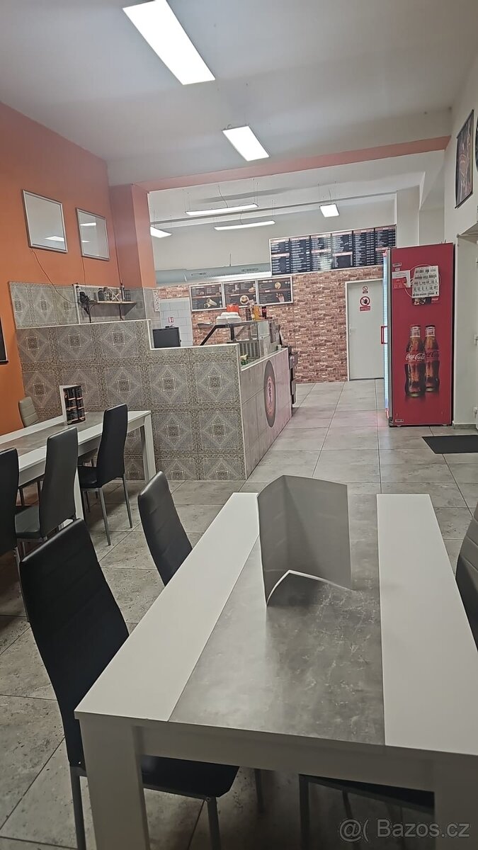 Pizza & kebab restaurant na prodej