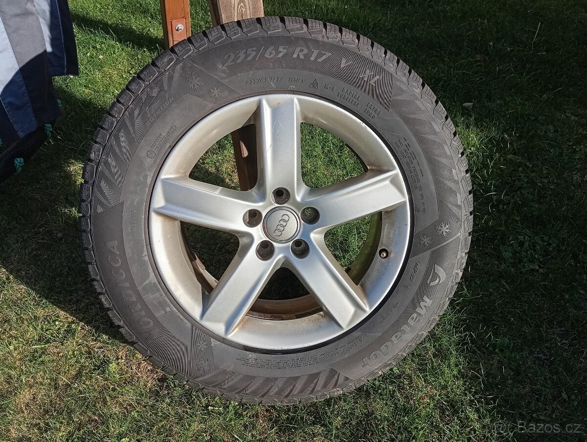 Kola Audi 235/65r17