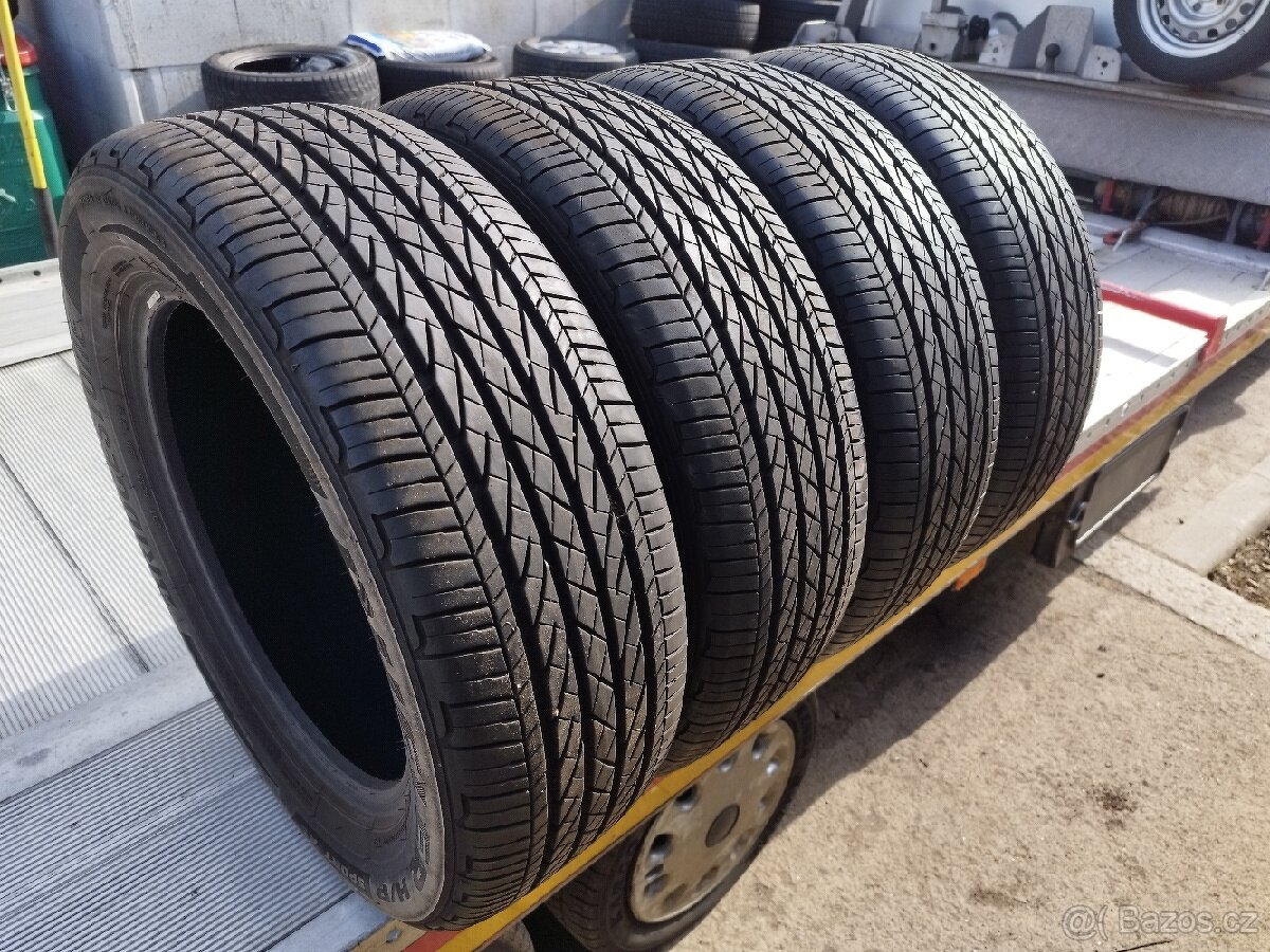 Bridgestone Dueler H/P Sport 215/60 R17 96H