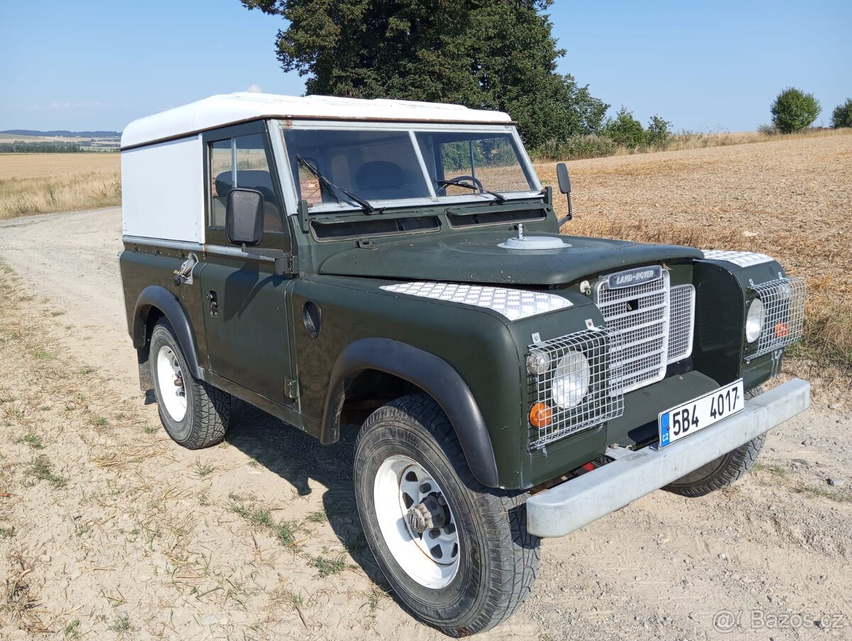 Land Rover Defender 88