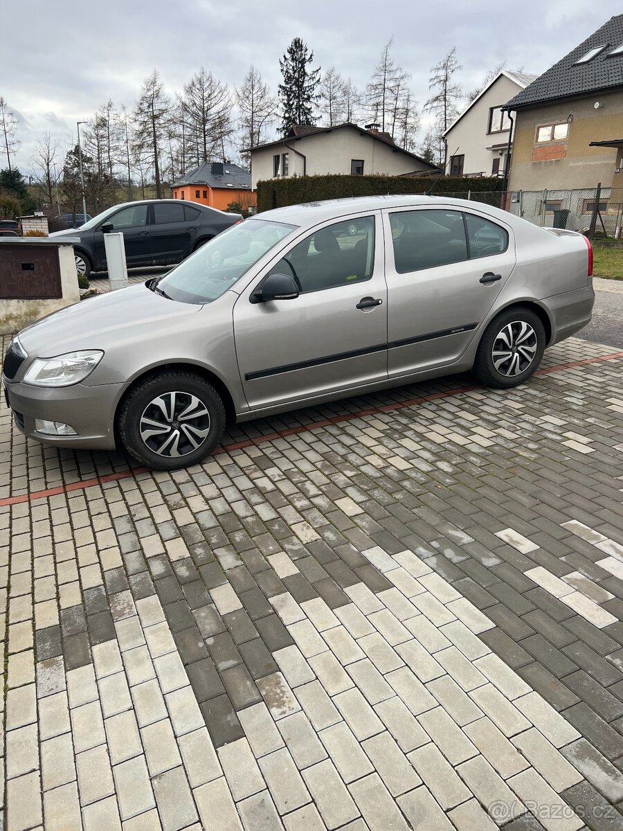 Škoda Octavia II facelift 1.6 MPI 75 kW