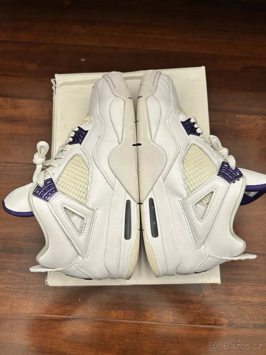 Jordan 4 metalic purple