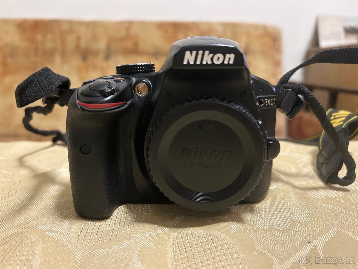 Nikon D3400 tělo