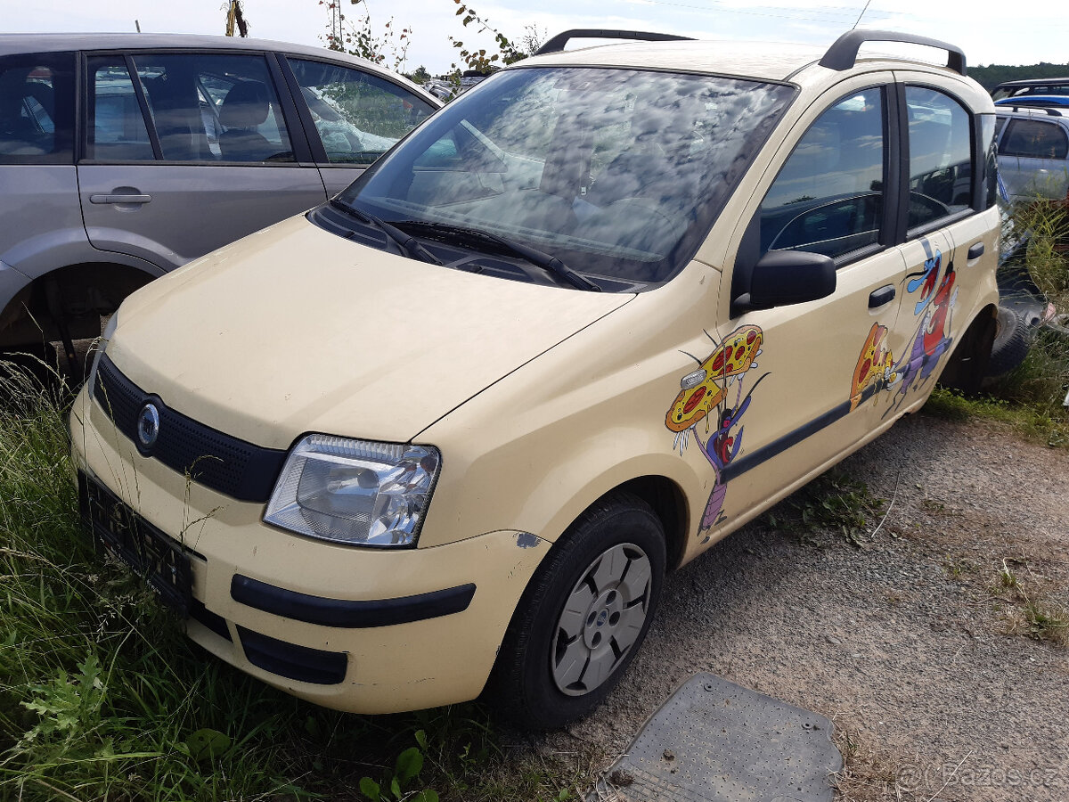 Fiat Panda 2004 1,1 40kW zluta, DILY z vozu