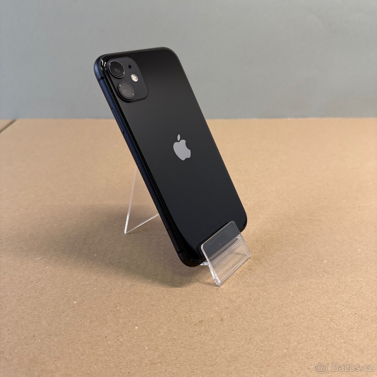 iPhone 11 128GB, černý (rok záruka)