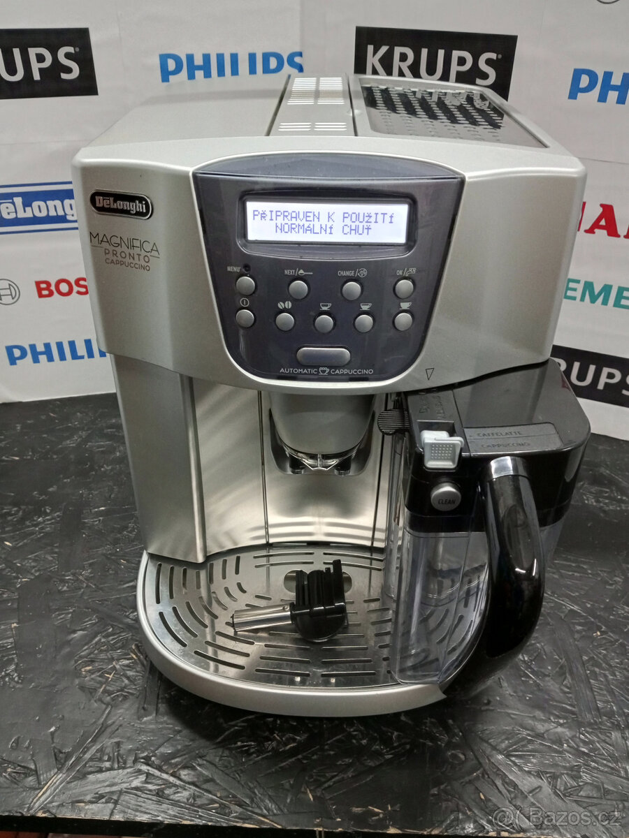 DeLonghi ESAM 4500 s mlékovkou-SERVISNÍ PROHLÍDKA-TOP STAV.