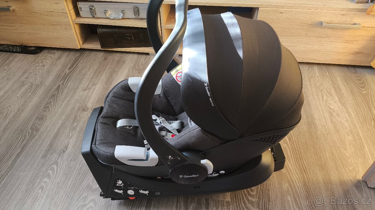 Autosedačka X-Car se základnou Isofix X-lander