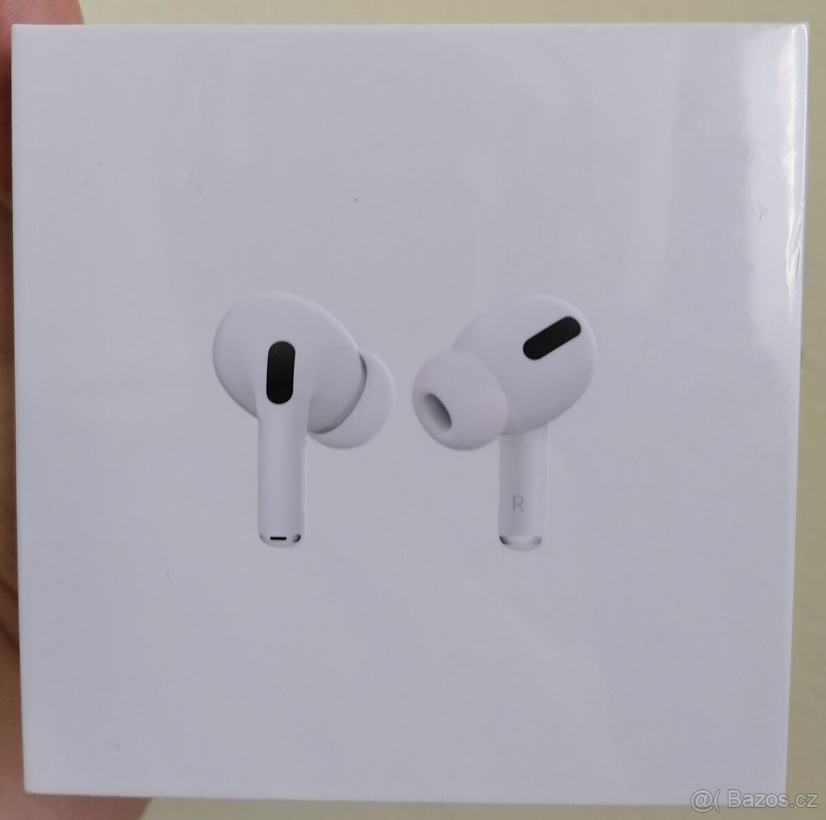 AirPods Pro 2021