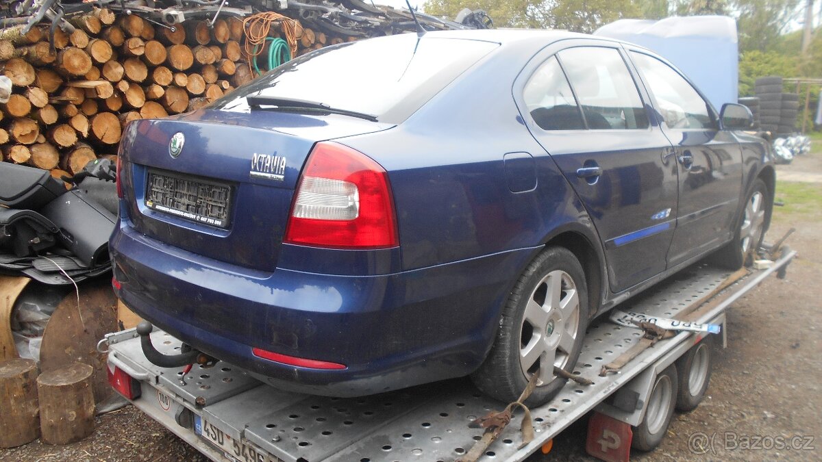 nd z škdoa octavia 2 103kw bmm cfh modrá zelená