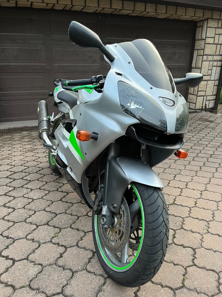 KAWA -  NINJA  ZX- 6R /  2004