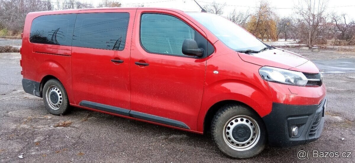 Toyota Proace Verso, 150k, 9 míst, záruka, jen 57tkm, tažné