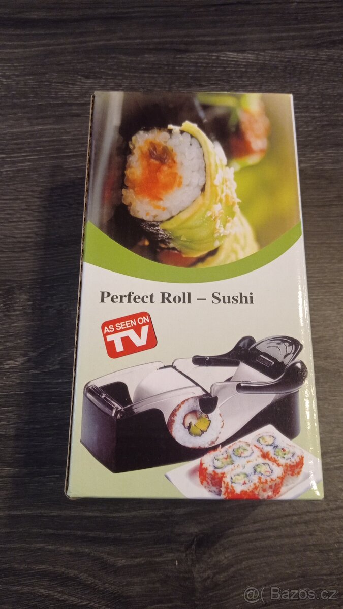 Strojek na výrobu sushi