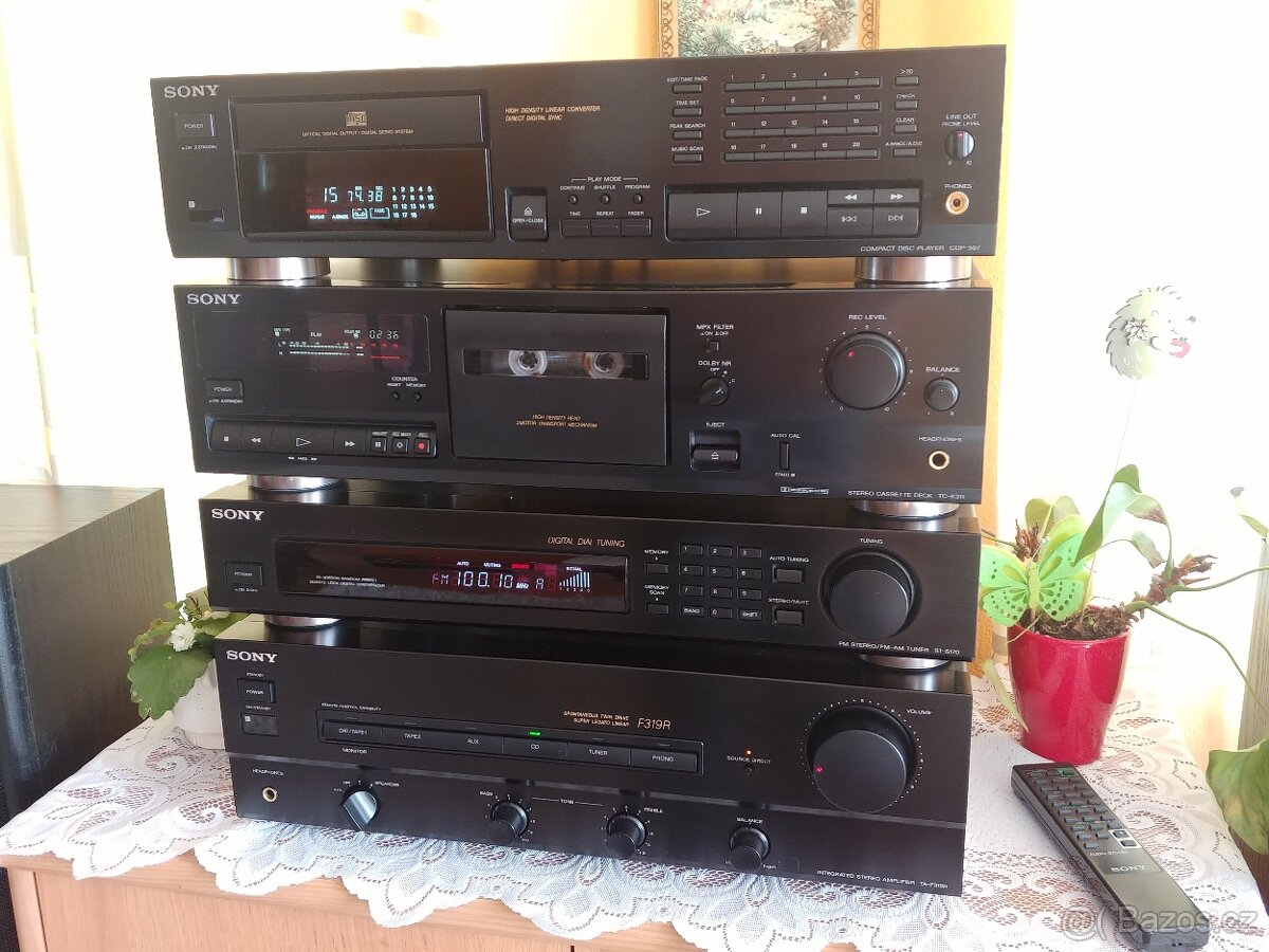 Hi-Fi sestava Sony TC-K311,ST-S170,TA-F319R