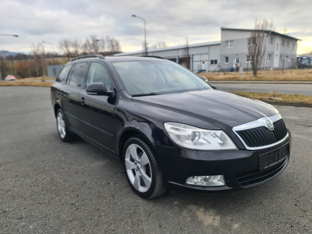 ŠKODA OCTAVIA II COMBI 2.0 TDi 103-KW KLIM MOD.2012 SERVISKA