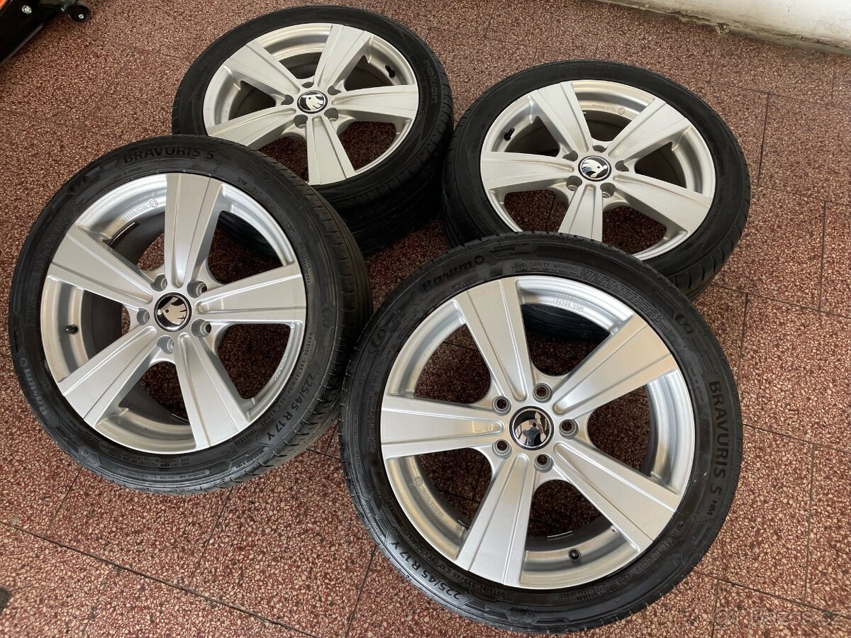 Alu kola 5x112 r17 letní pneu 6mm