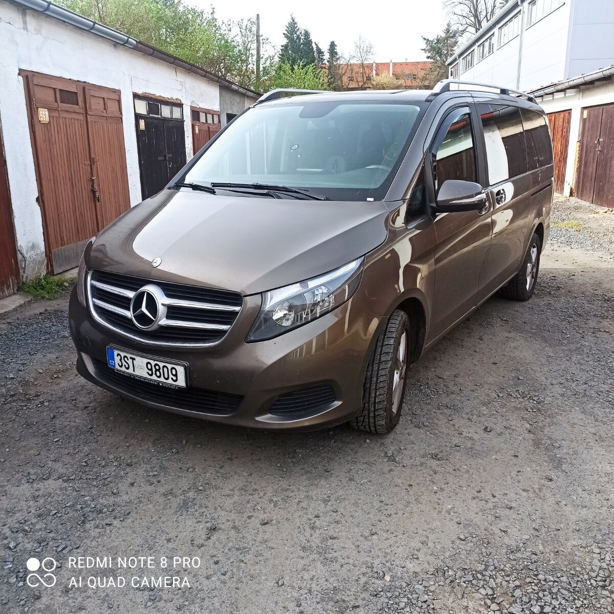 MERCEDES BENZ V220 CDI LONG