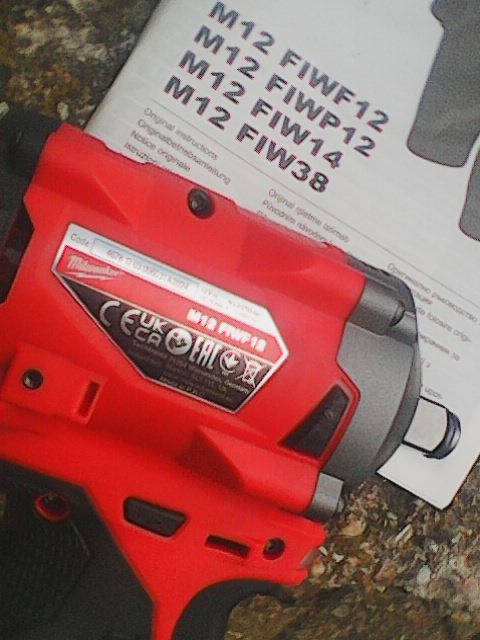 Milwaukee M12 FIWF12-0 AKU razovy utahovak 339Nm