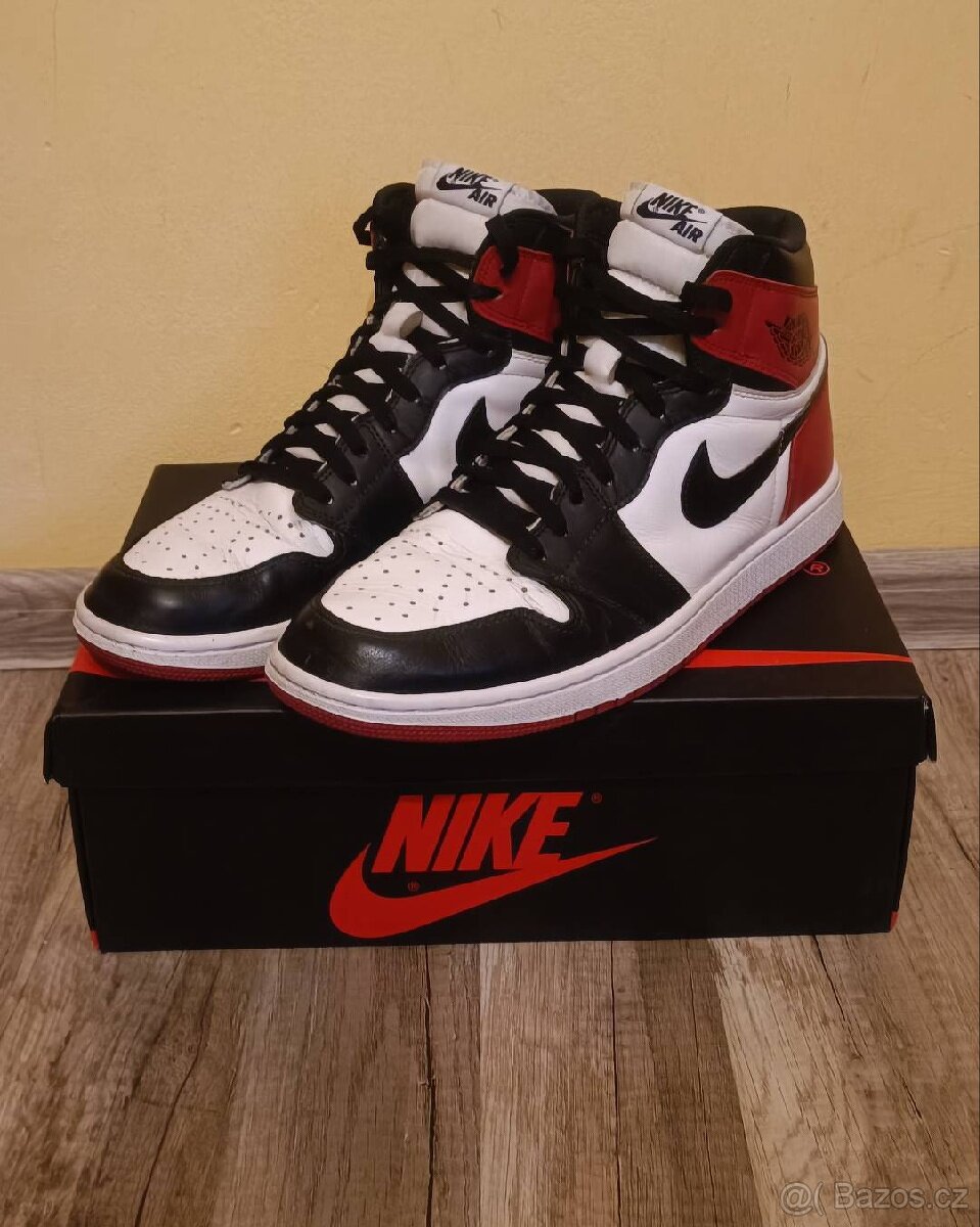 Jordan 1 Black toe + FAKTURA