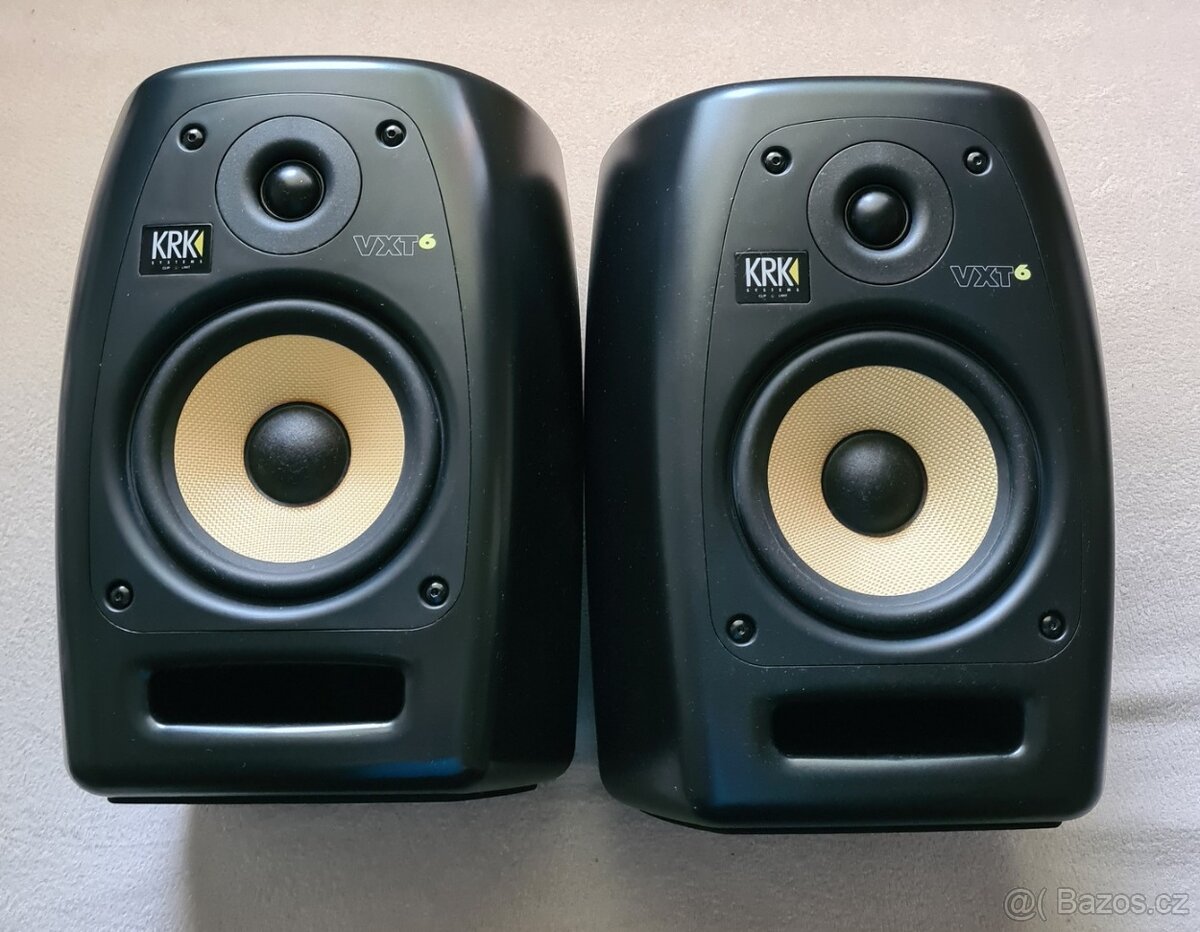 Prodám 2 studiové monitory KRK VXT6