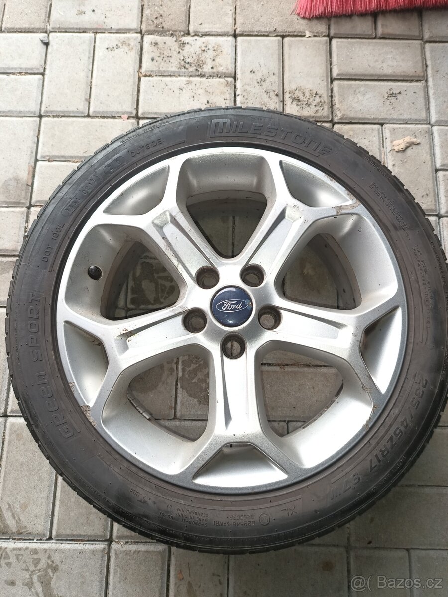 Kola Ford 17"