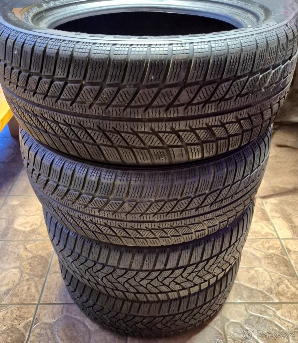 Zimní pneu 205/55 R16