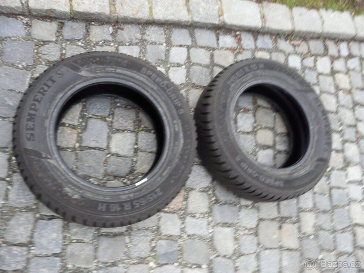 ZIMNÍ PNEU 215/65R16 SEMPERIT