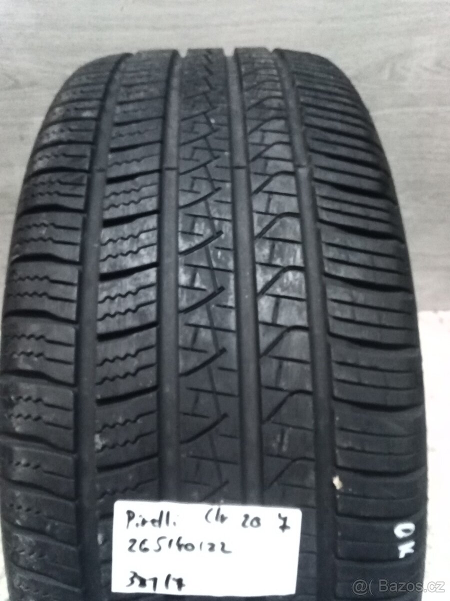 ID381/7 2x celoroční pneu 265/40/22 Pirelli