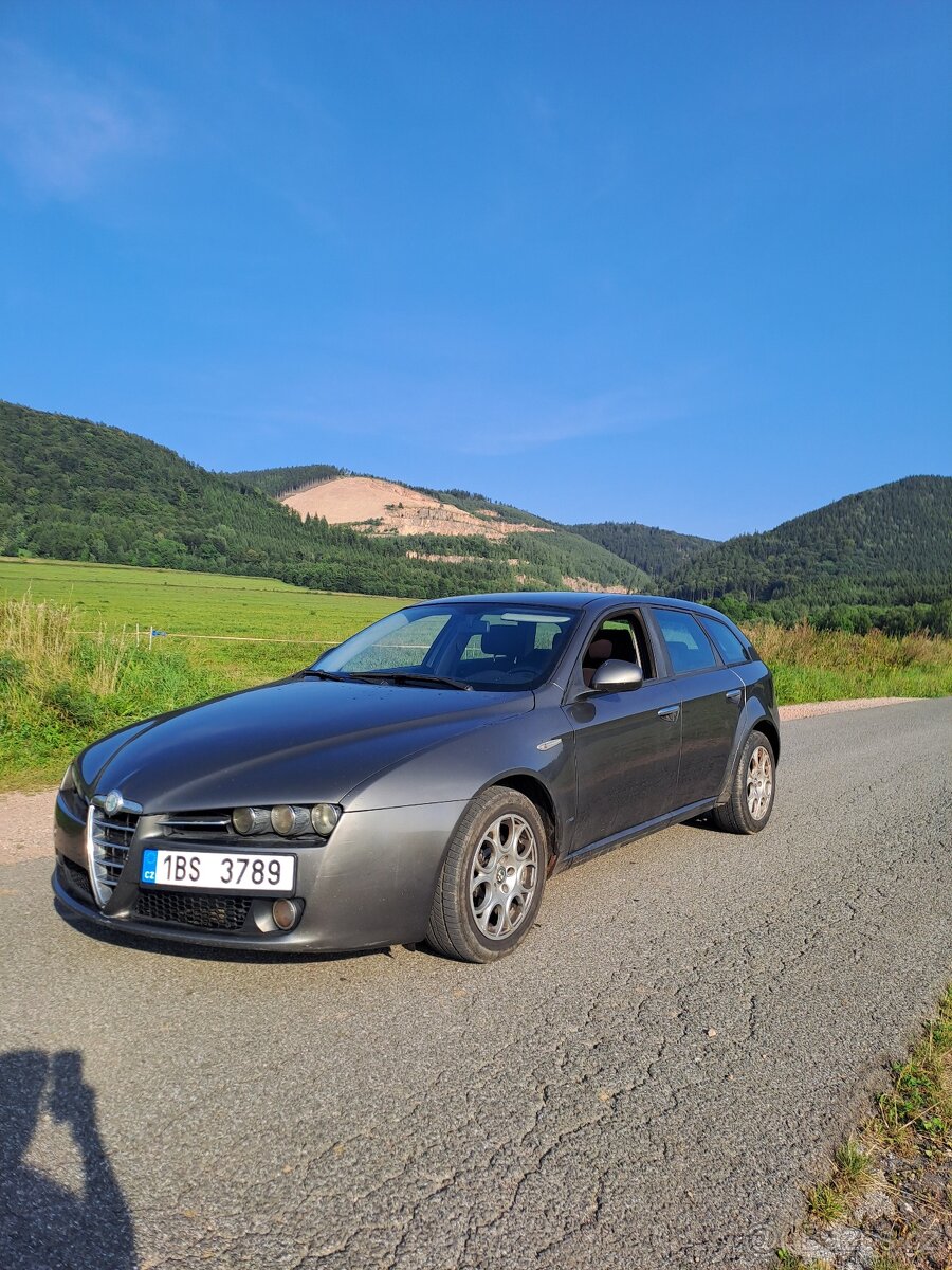 Alfa romeo 159