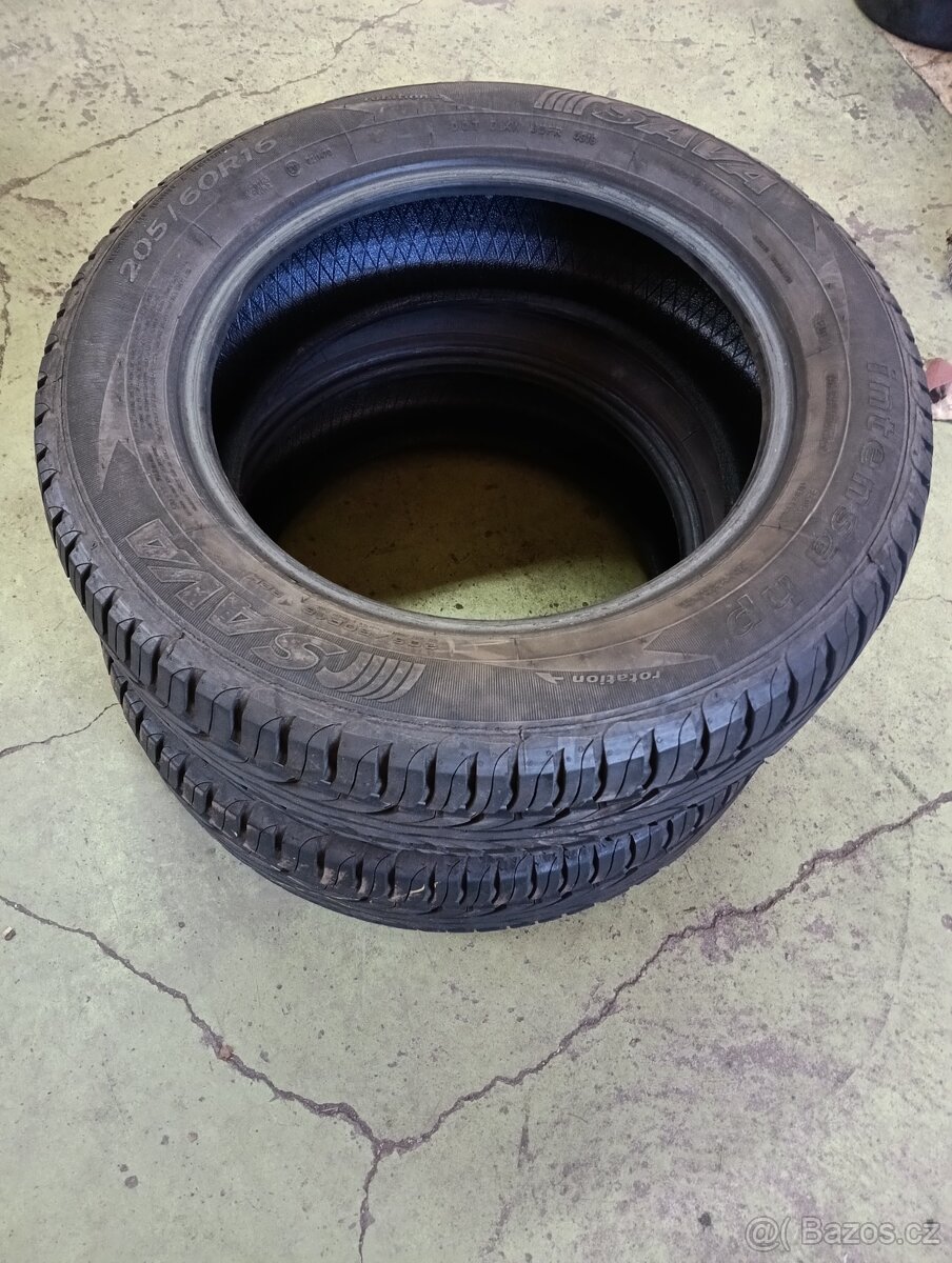 205/60 R16