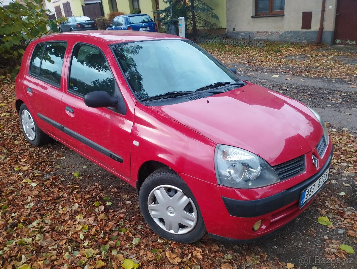 Renault Clio 1.2 2006 STK 2026 tažné klima