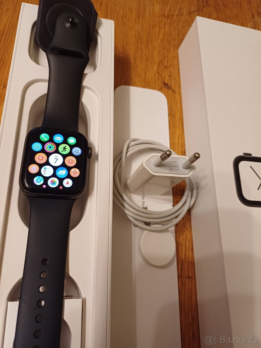 Apple watch SE 44 mm