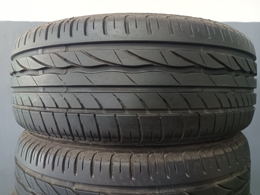 195/55 R15 BRIDGESTONE (2008)