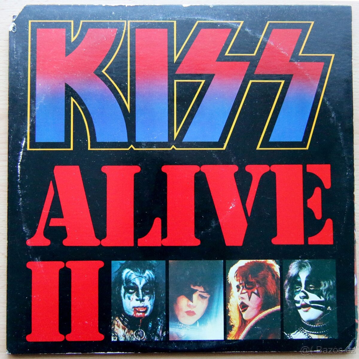 LP deska - Kiss - Alive II (2LP) + booklet + tetovačky